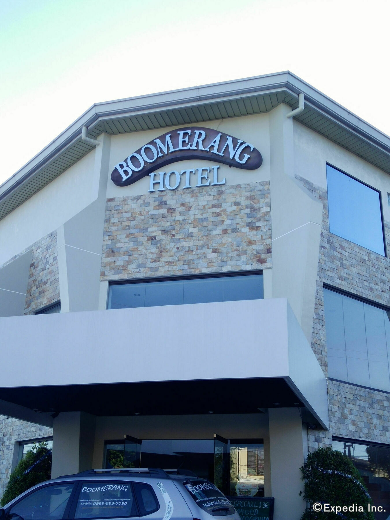Boomerang Hotel Ángeles Exterior foto